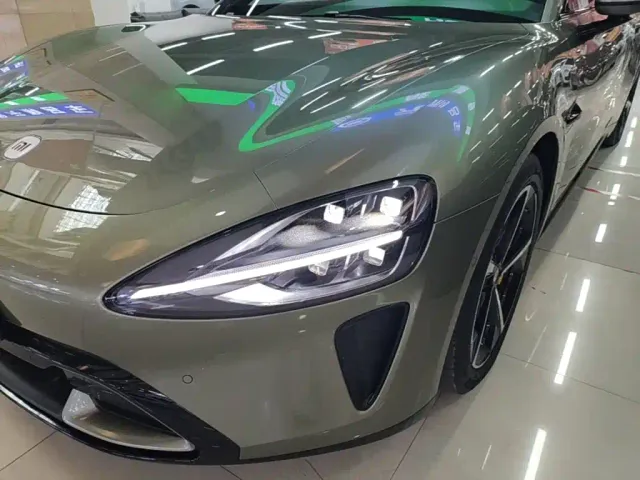 Xiaomi SU7 — Фото автомобиля 23