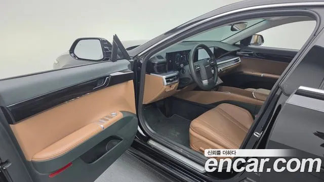 Hyundai Grandeur Grandeur (GN7) 2.5 Бензин 2WD — Фото автомобиля 10