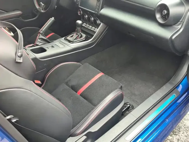 Subaru BRZ — Фото автомобиля 8