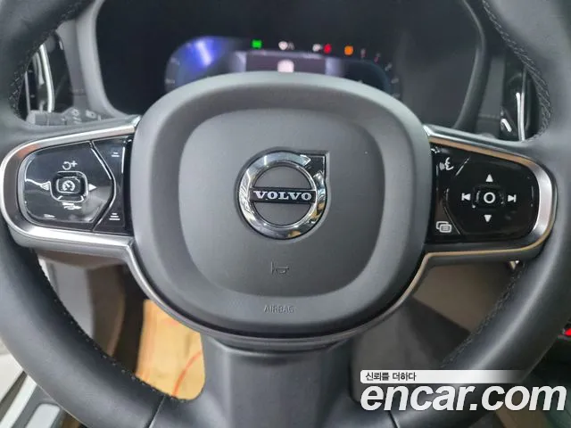 Вольво V60 V60 Cross Country 2 поколение B5 Ultimate AWD — Фото автомобиля 12