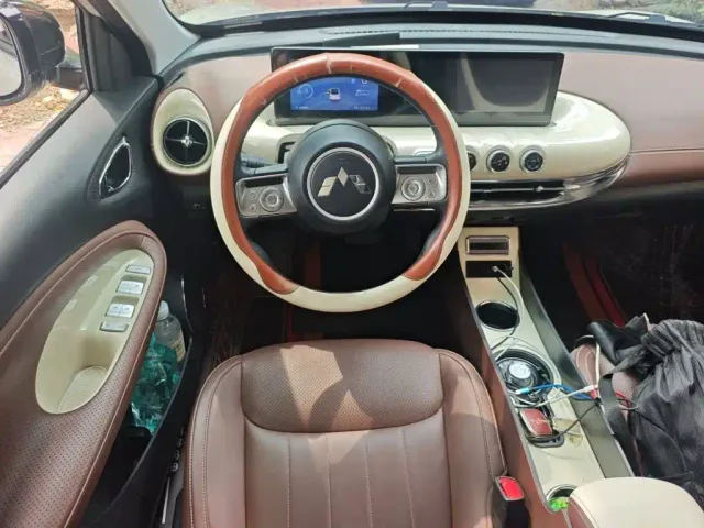 Wuling Bingo — Фото автомобиля 2