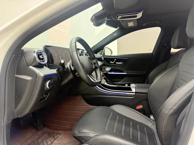 Mercedes-Benz C-Class — Фото автомобиля 14