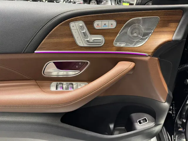 Mercedes-Benz GLS-Class — Фото автомобиля 7