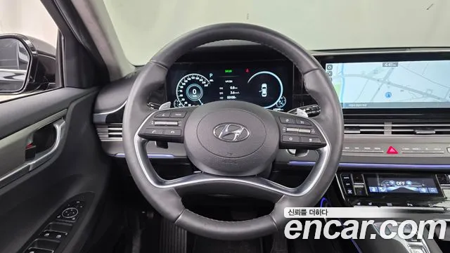 Hyundai Grandeur New — Фото автомобиля 13