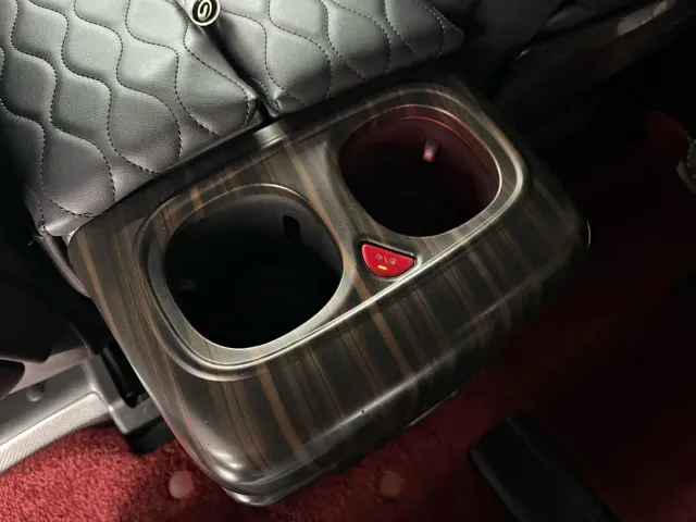 GAC Trumpchi M8 — Фото автомобиля 27