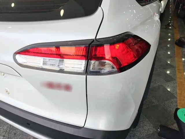 Toyota Corolla Cross — Фото автомобиля 7