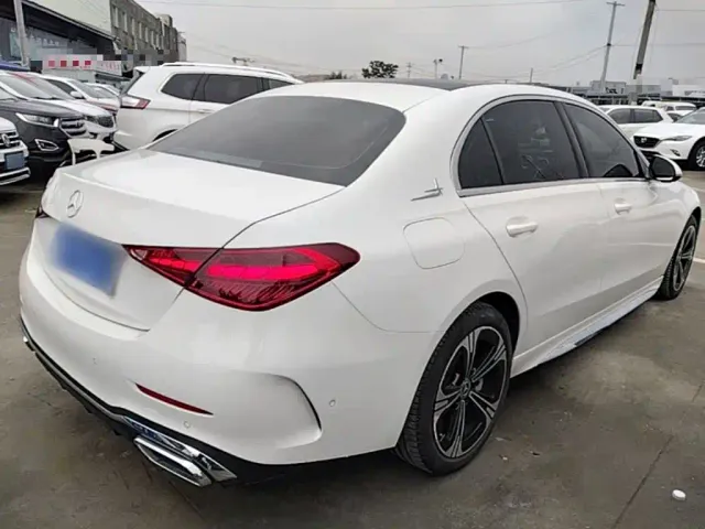Mercedes-Benz C-Class — Фото автомобиля 6