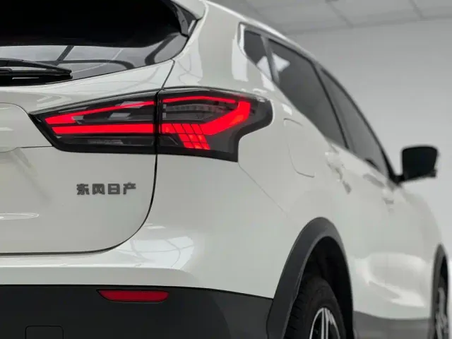 Nissan Qashqai — Фото автомобиля 11