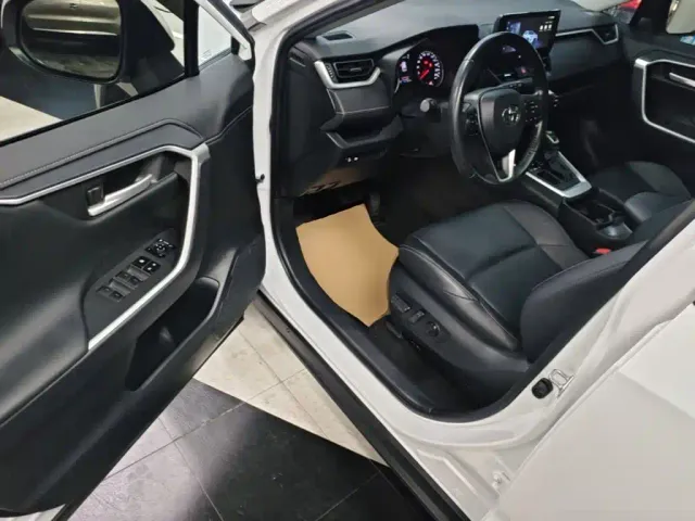 Toyota Wildlander — Фото автомобиля 15