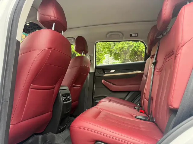 Jetour X70 — Фото автомобиля 11