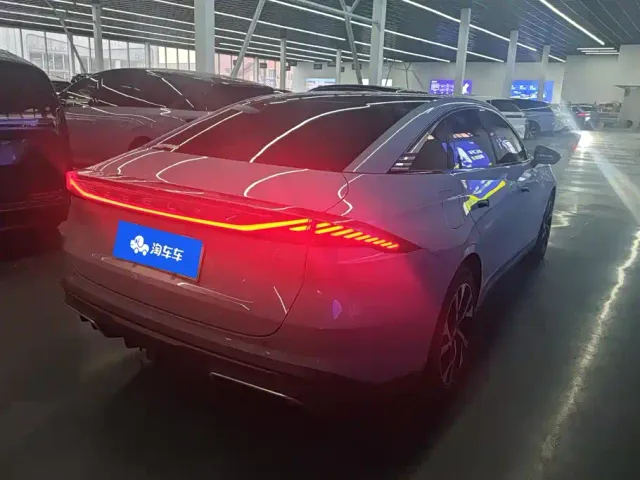 Geely Galaxy L6 — Фото автомобиля 3