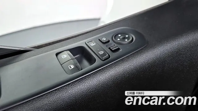 Hyundai Staria — Фото автомобиля 17