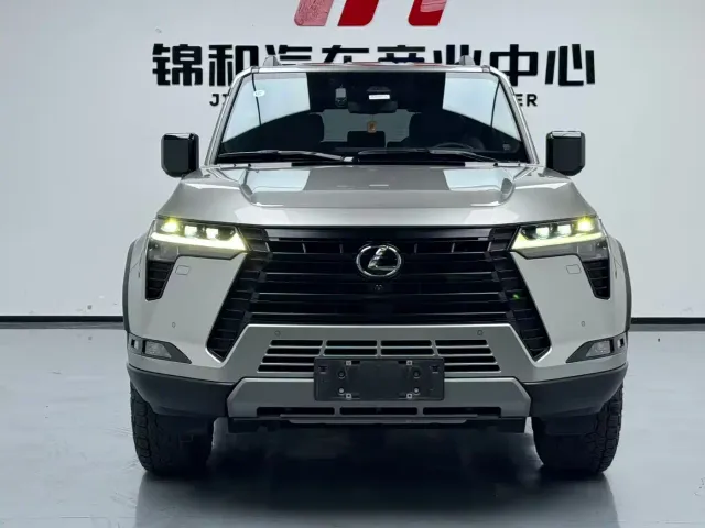 Lexus GX — Фото автомобиля 2