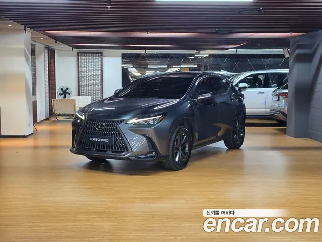 Фотография автомобиля — Lexus NX 2nd Gen