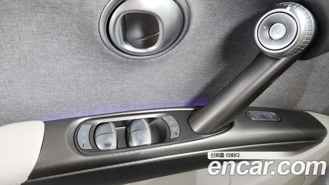 Genesis GV60 — Фото автомобиля 30