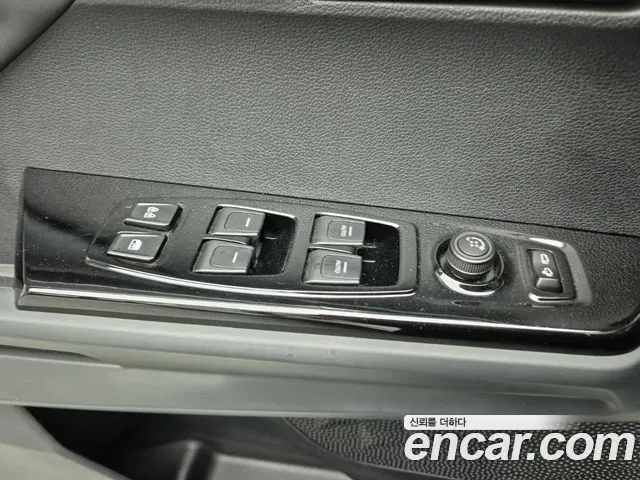 KGM Torres — Фото автомобиля 5