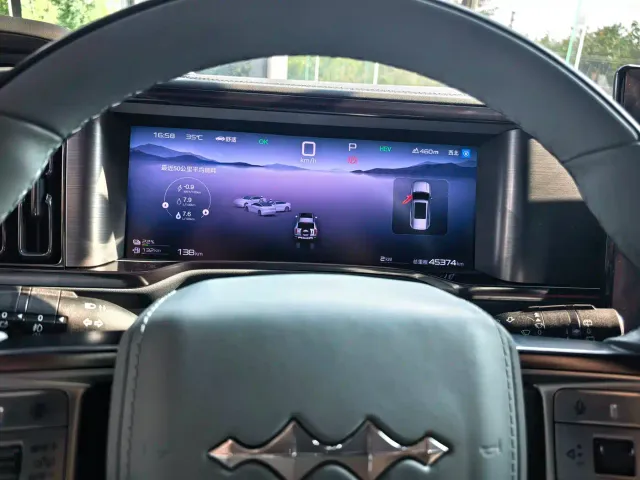 BYD FangChengBao Leopard 5 — Фото автомобиля 6