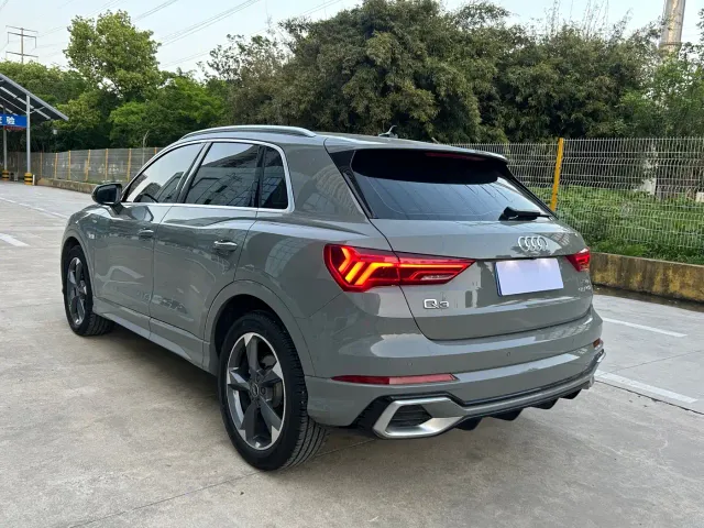 Audi Q3 — Фото автомобиля 13