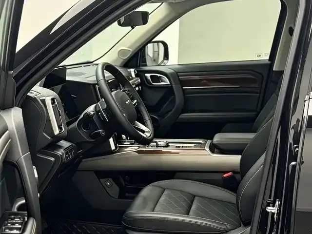 Haval Big Dog — Фото автомобиля 8