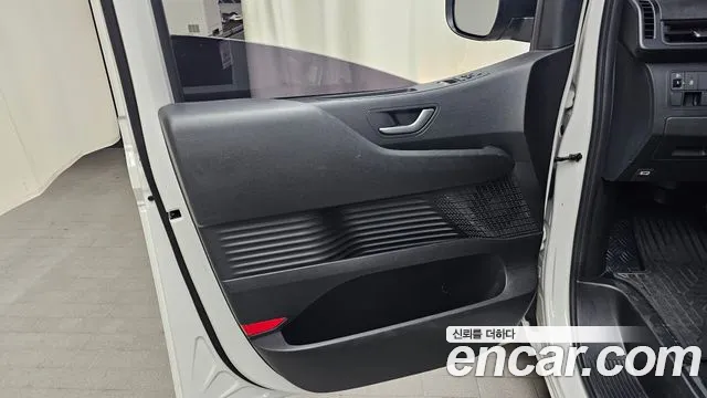 Hyundai Staria Staria Карго 5 мест — Фото автомобиля 24