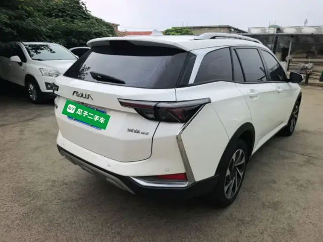 Dongfeng Yixuan GS — Фото автомобиля 6