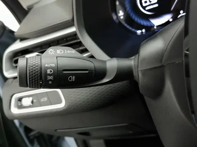 Geely Emgrand — Фото автомобиля 21