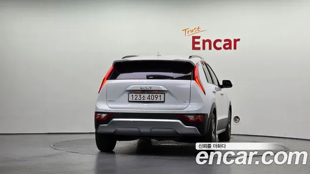 Kia Niro The All New — Фото автомобиля 4