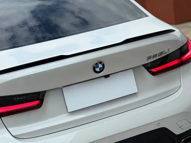BMW 3 Series — Фото автомобиля 20