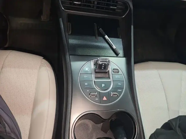 BYD Seal 05 DM-i — Фото автомобиля 13