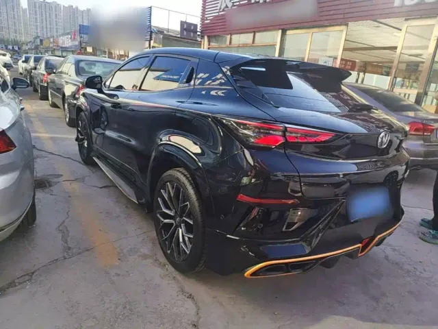 Changan UNI-T — Фото автомобиля 4