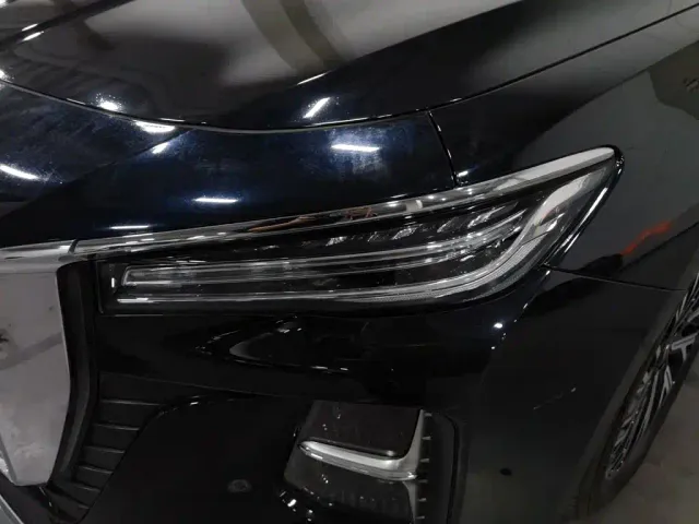 Hongqi H5 — Фото автомобиля 7
