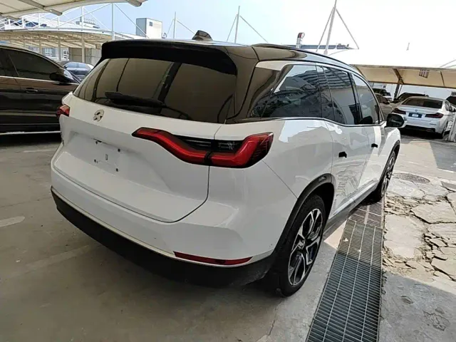 NIO NIO ES8 2020 580KM 6-Seater — Фото автомобиля 6