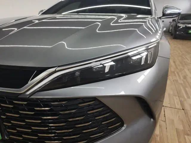 BYD Qin L — Фото автомобиля 23