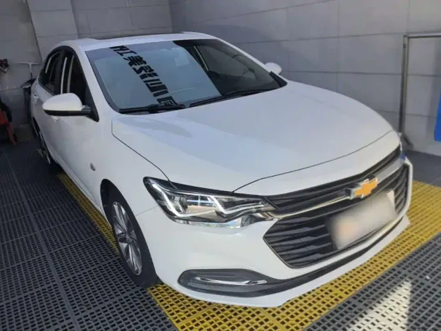 Chevrolet Monza — Фото автомобиля 3