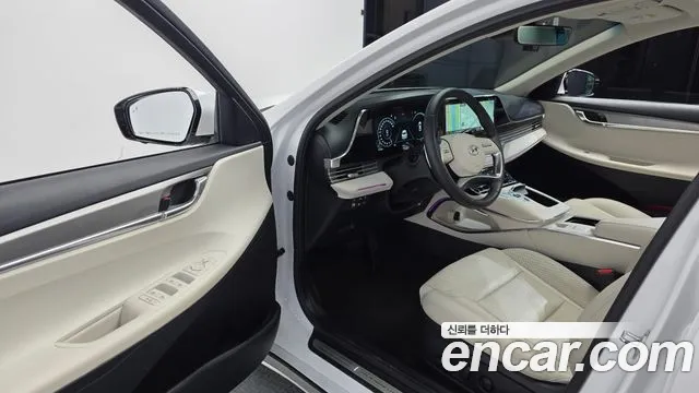 Hyundai Grandeur Grandeur (New) — Фото автомобиля 15