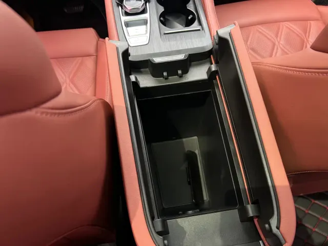 Changan CS75 Plus — Фото автомобиля 14