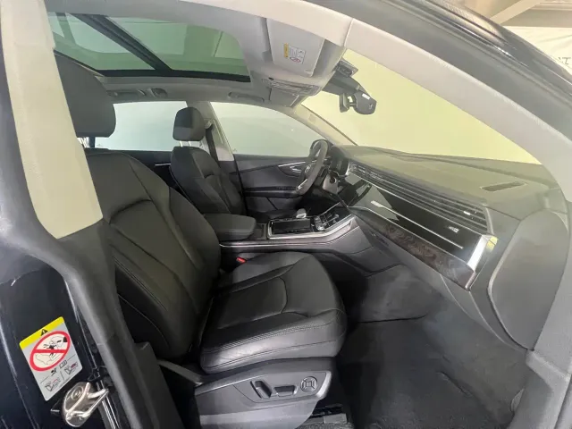 Audi Q8 — Фото автомобиля 17