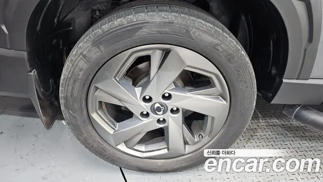 KG_Mobility_Ssangyong Rexton Новый Rexton Sport Khan Дизель 2.2 4WD — Фото автомобиля 5