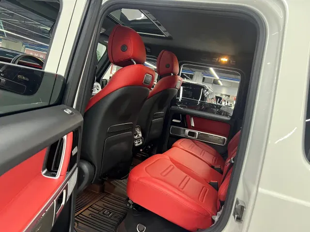 Mercedes-Benz G-Class — Фото автомобиля 8
