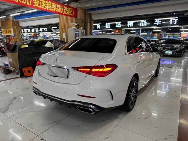Mercedes-Benz C-Class — Фото автомобиля 10