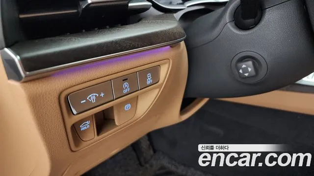 Genesis G80 Бензин 2.5 турбо 2WD — Фото автомобиля 19