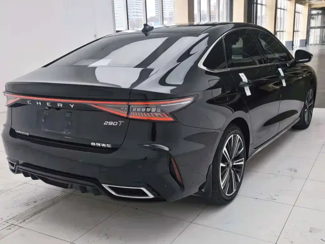 Chery Arrizo 8 — Фото автомобиля 7