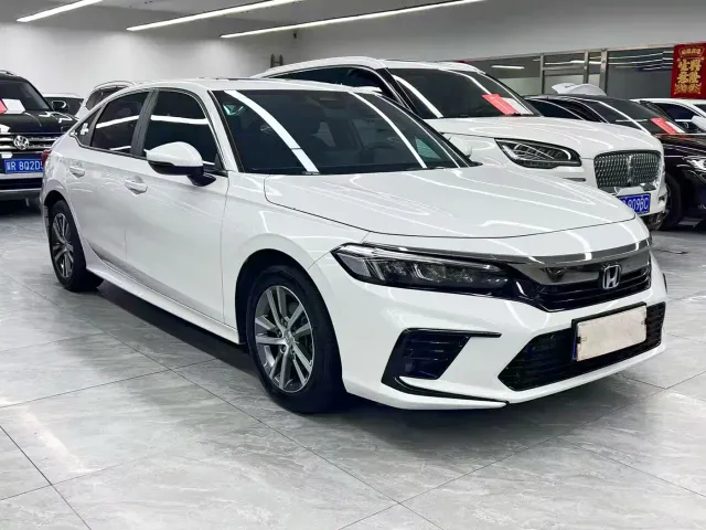 Honda Civic — Фото автомобиля 3