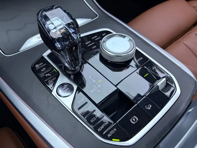 BMW X7 — Фото автомобиля 27