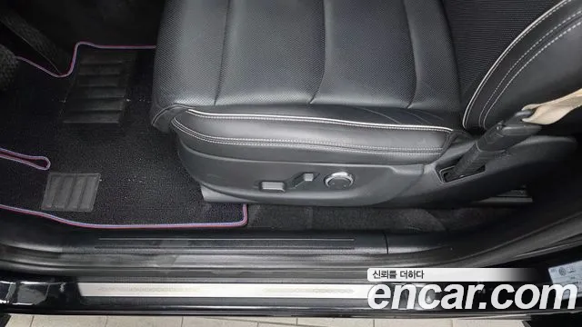 Genesis GV70 Electrified GV70 — Фото автомобиля 25