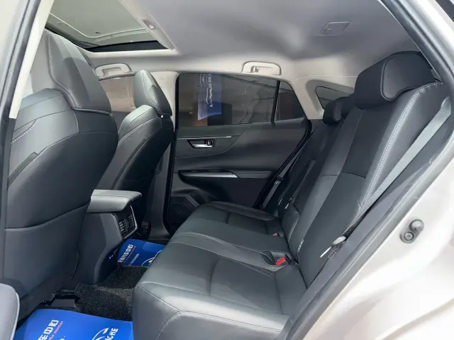 Toyota Venza — Фото автомобиля 9