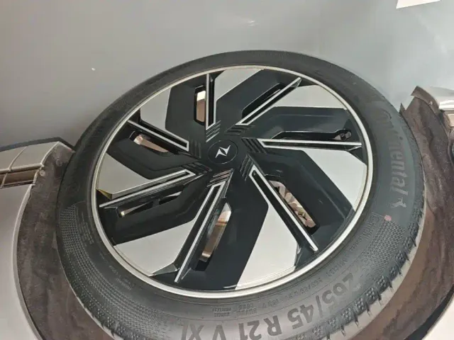 Dongfeng eπ 008 — Фото автомобиля 22