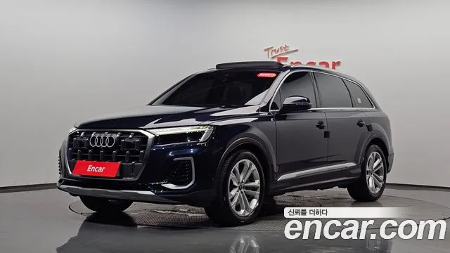 Audi Q7 — Фото автомобиля 8