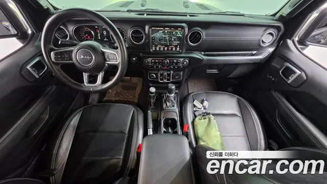 Jeep Wrangler JL — Фото автомобиля 10