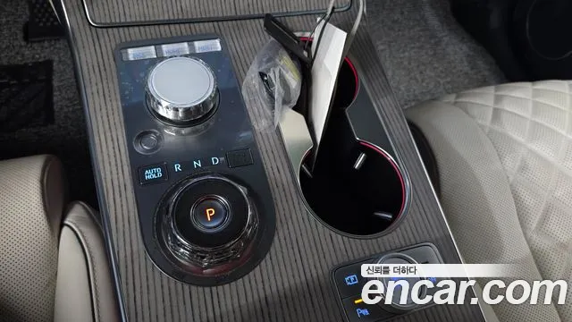 Genesis GV80 2.5T Бензин 2WD — Фото автомобиля 7